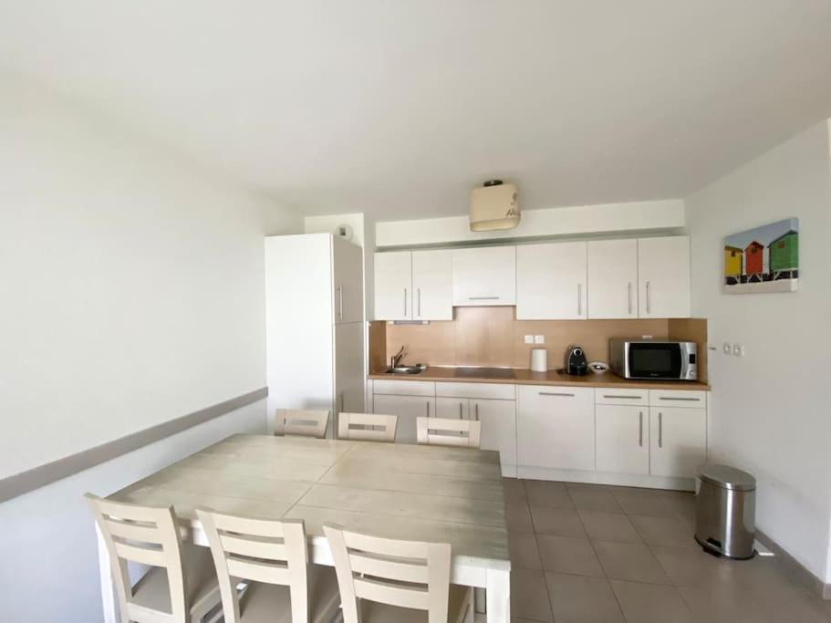 Les Planches , Bel Appartement En Bord De Mer Bénodet Exterior foto